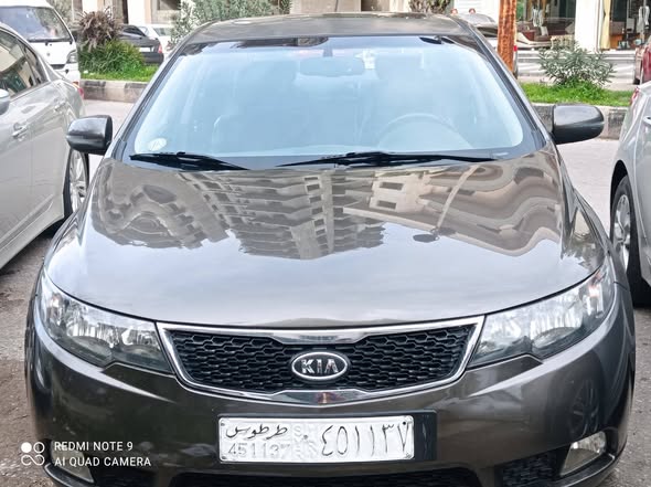 كيا فورتي 2011 - صورة 2
