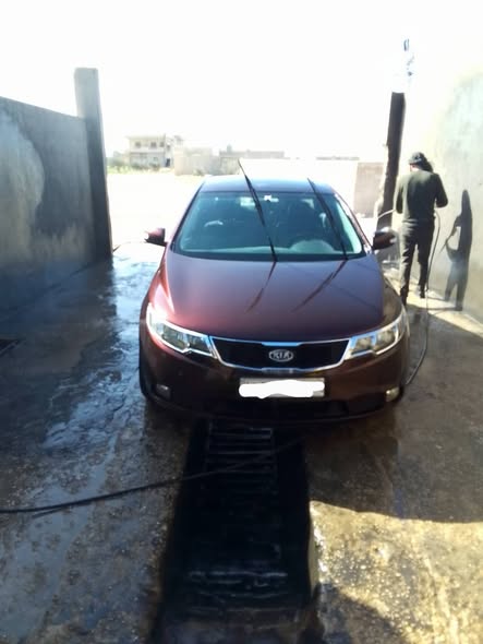 كيا فورتي 2010 - صورة 2