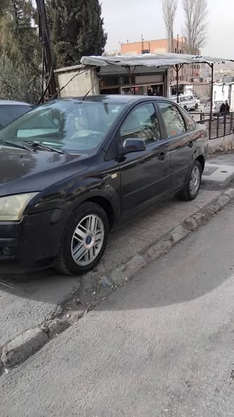 فورد فوكس 2006 - صورة 4