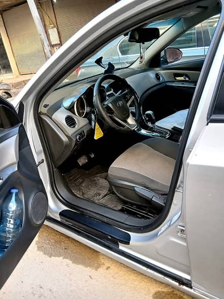 دايو كروز 2009 - صورة 3