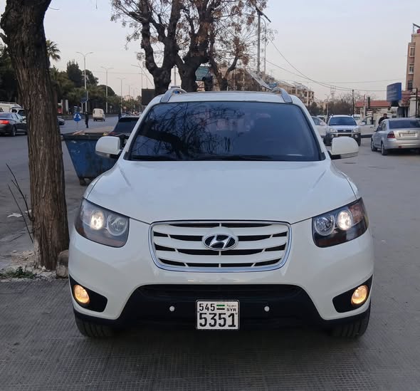 هيونداي سنتافيه 2011 - صورة 1