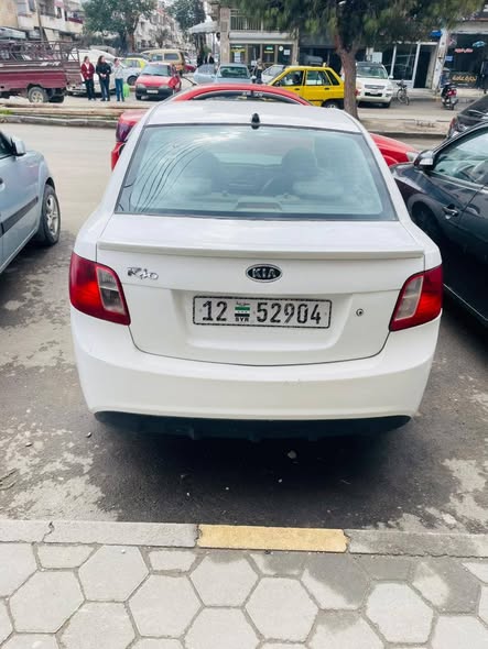 كيا ريو 2011 - صورة 2