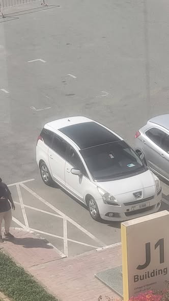 شفروليه ايكونيكس 2018 - صورة 3