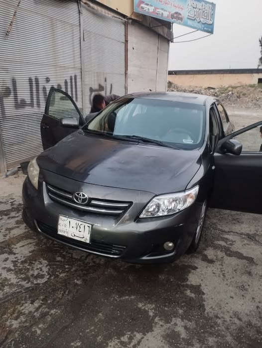 تويتا كرولا 2010 - صورة 1
