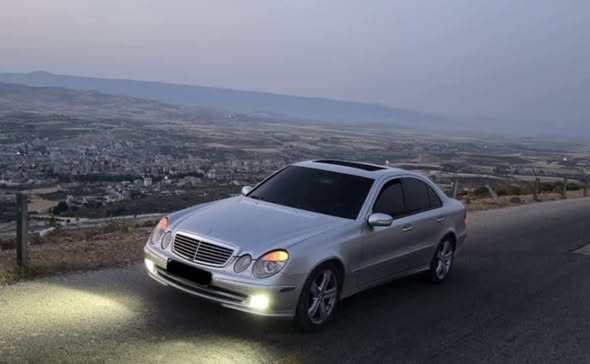 مرسيدس E240 2004 - صورة 2