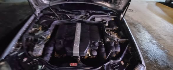 مرسيدس E240 2004 - صورة 3