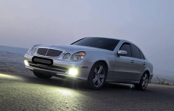 مرسيدس E240 2004 - صورة 4