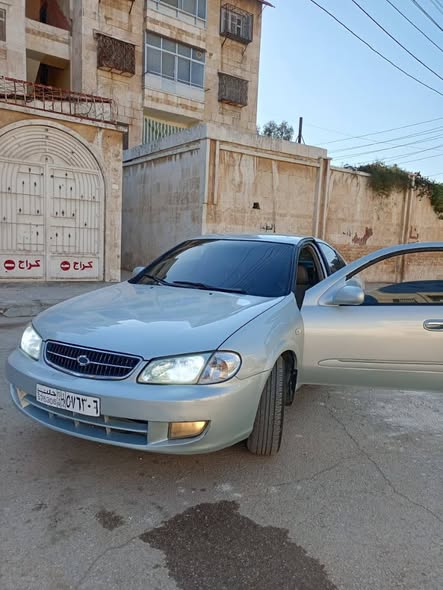 سامسونغ SM3 2004 - صورة 1