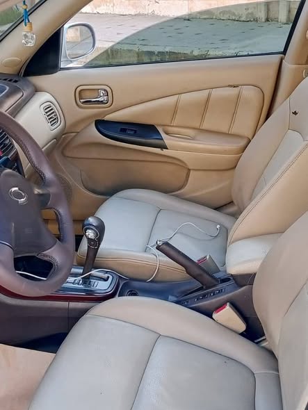 سامسونغ SM3 2004 - صورة 4