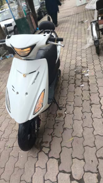 Suzuki V 150 CC 2024 - صورة 2