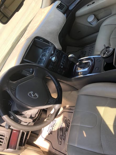 انفنتي G37 S 2012 - صورة 1