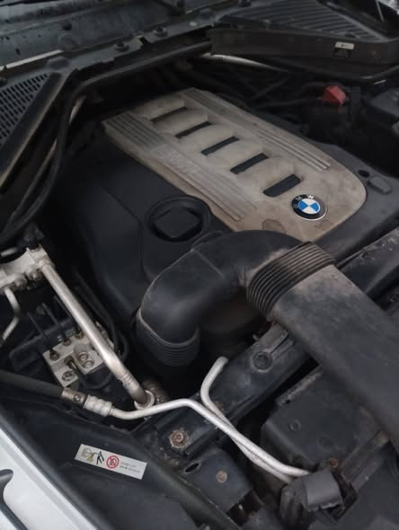 وسكرة X5 2008 - صورة 1