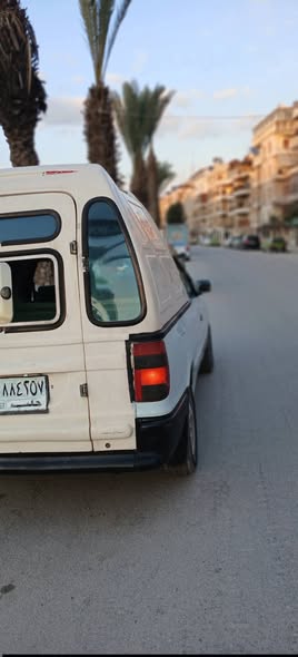 سكودا بيكاب 1996 - صورة 4