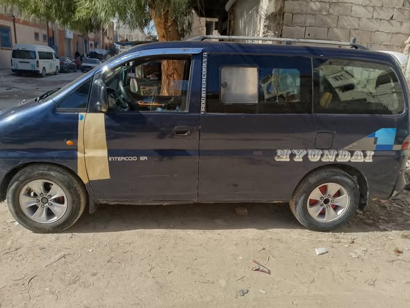 هيونداي ستاركس 2005 - صورة 1