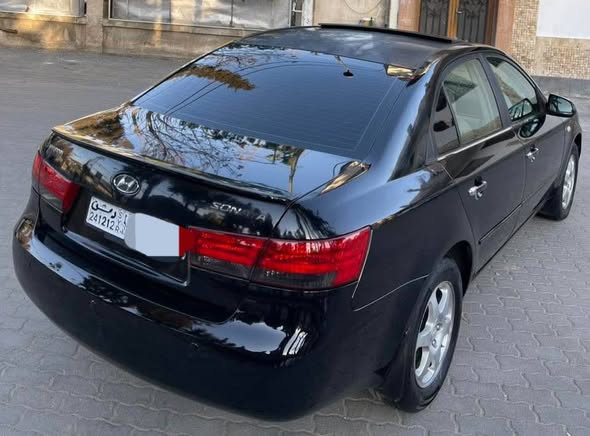 هيونداي سوناتا 2007 - صورة 2