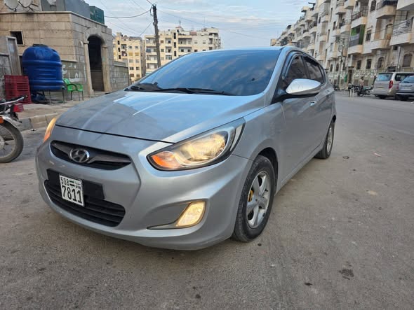 هيونداي اكسنت 2011 - صورة 2