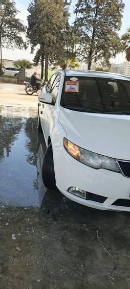 كيا فورتي 2012 - صورة 4