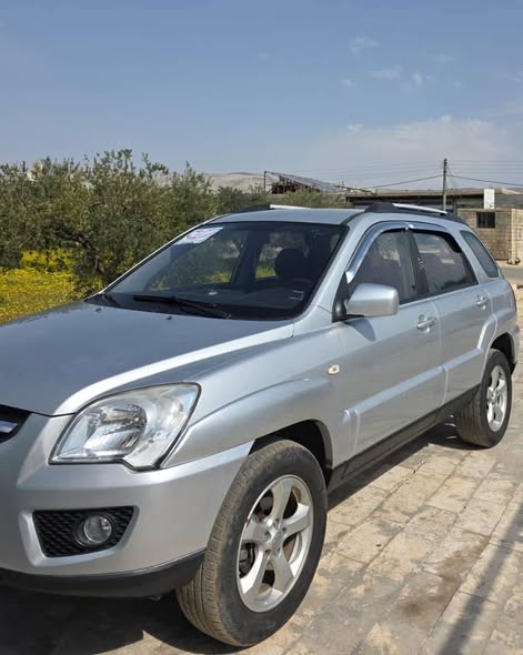 كيا سبورتاج 2010 - صورة 1