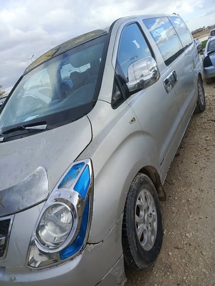 هيونداي جراند ستا ريكس 2008 - صورة 3