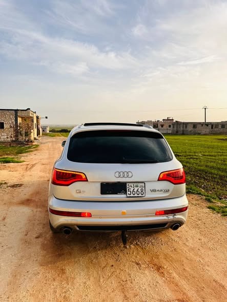 اودي كيو 7 2011 - صورة 5