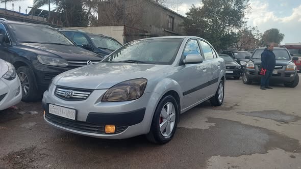 كيا ريو 2009 - صورة 3