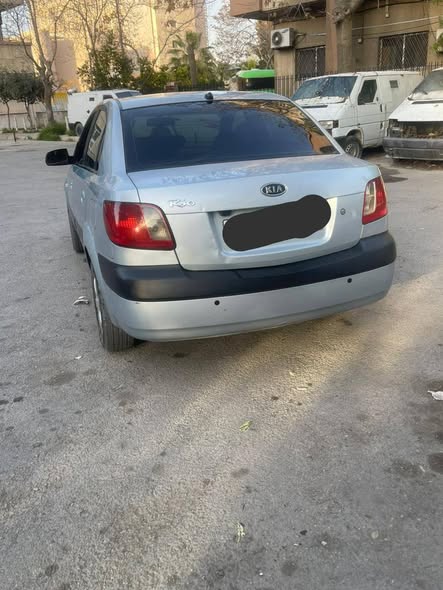 كيا ريو 2008 - صورة 2