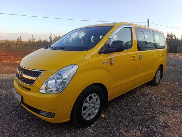 هيونداي H-1 2010 - صورة 1