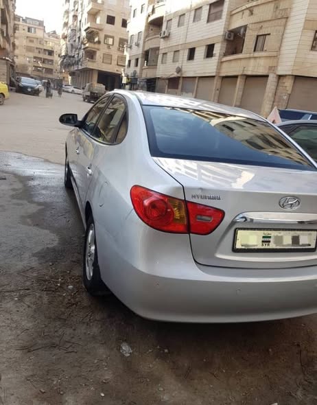 هيونداي النترا 2010 - صورة 4