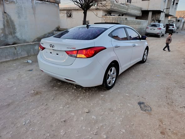 هيونداي النترا 2011 - صورة 2