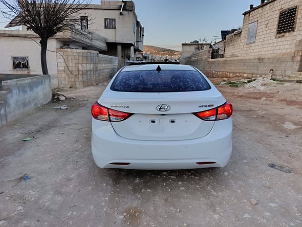 هيونداي النترا 2011 - صورة 3