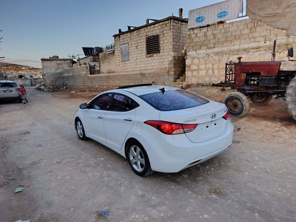 هيونداي النترا 2011 - صورة 4