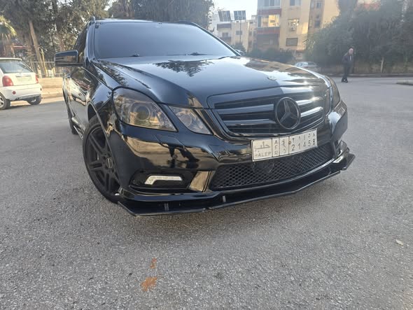 مرسيدس E550 2012 - صورة 1