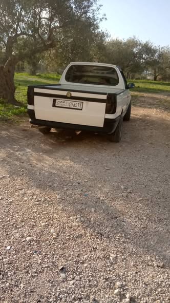 سكودا جاهزيتا 1998 - صورة 3