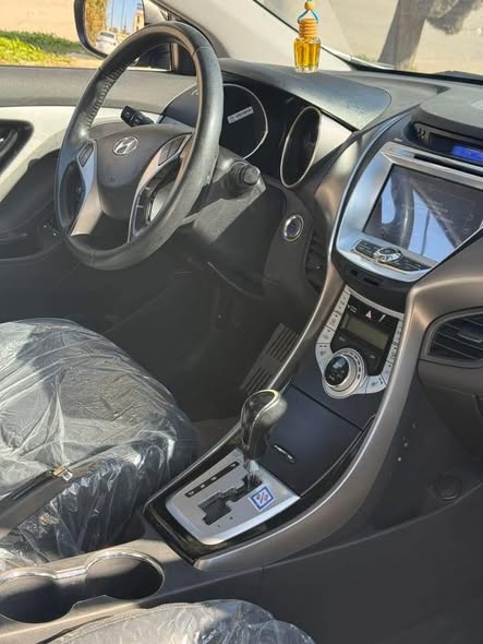 هيونداي النترا 2011 - صورة 4