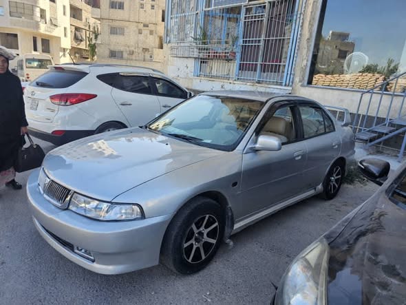 ميتسوبيشي لانسر 2006 - صورة 1