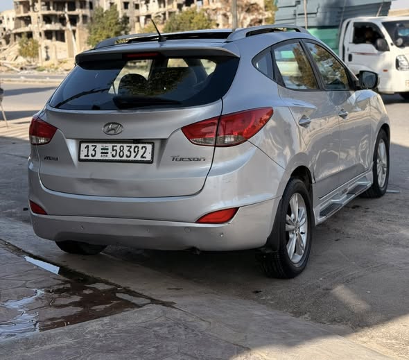 هونداي توسان 2011 - صورة 4