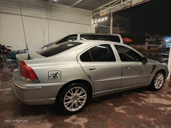 فولفو S60 2007 - صورة 4