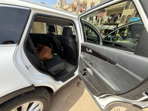 كيا سيرنتو 2017 - صورة 4