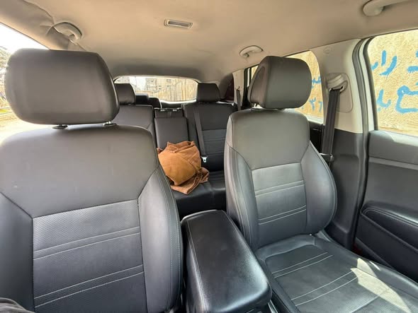 كيا سيرنتو 2017 - صورة 5