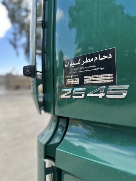 مرسيدس بنز اكتروس 2017 - صورة 4