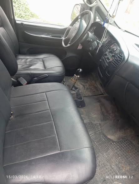 هيونداي ستاريكس 1999 - صورة 2