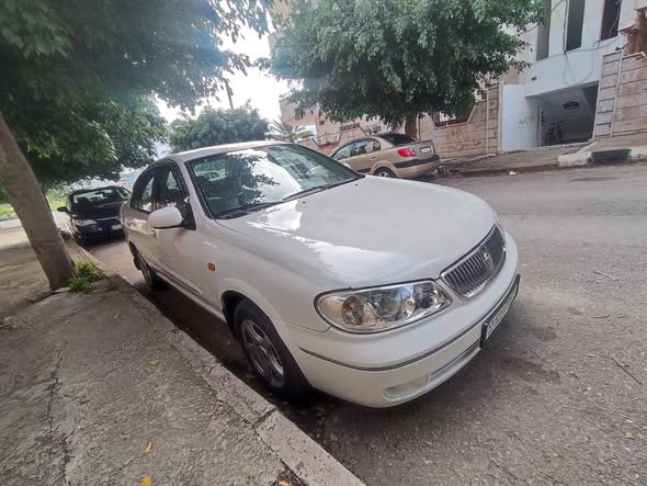 نيسان صني 2005 - صورة 2