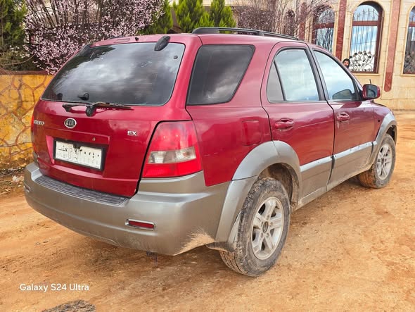 كيا سورينتو 2005 - صورة 3