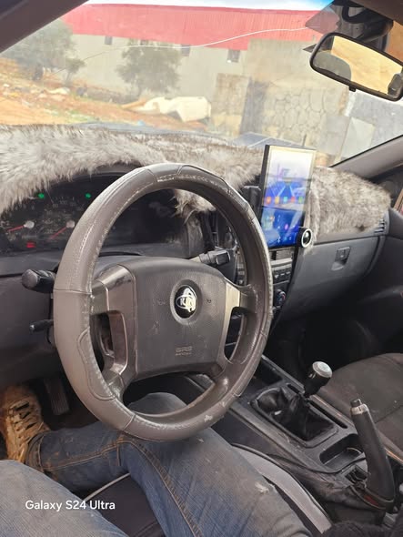 كيا سورينتو 2005 - صورة 5