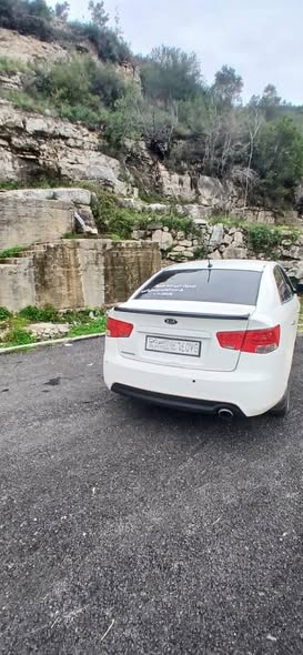 كيا فورتي 2009 - صورة 4