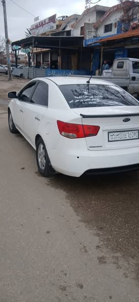 كيا فورتي 2009 - صورة 5