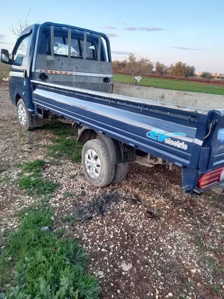 هيونداي تيونر 2006 - صورة 2