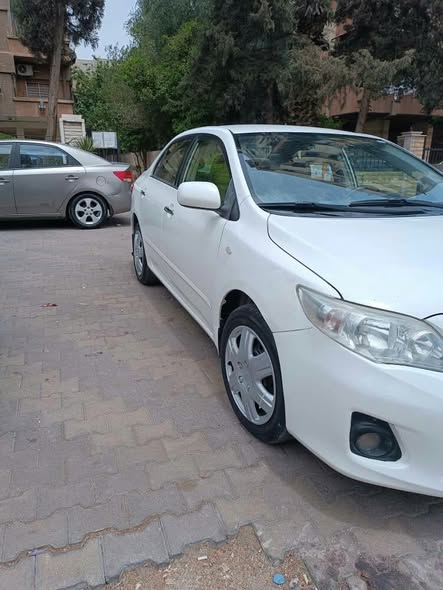 تويوتا كامري 2013 - صورة 2