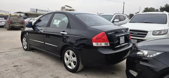 كيا سيراتو 2008 - صورة 2