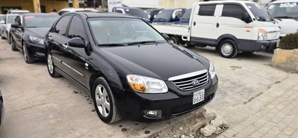 كيا سيراتو 2008 - صورة 5